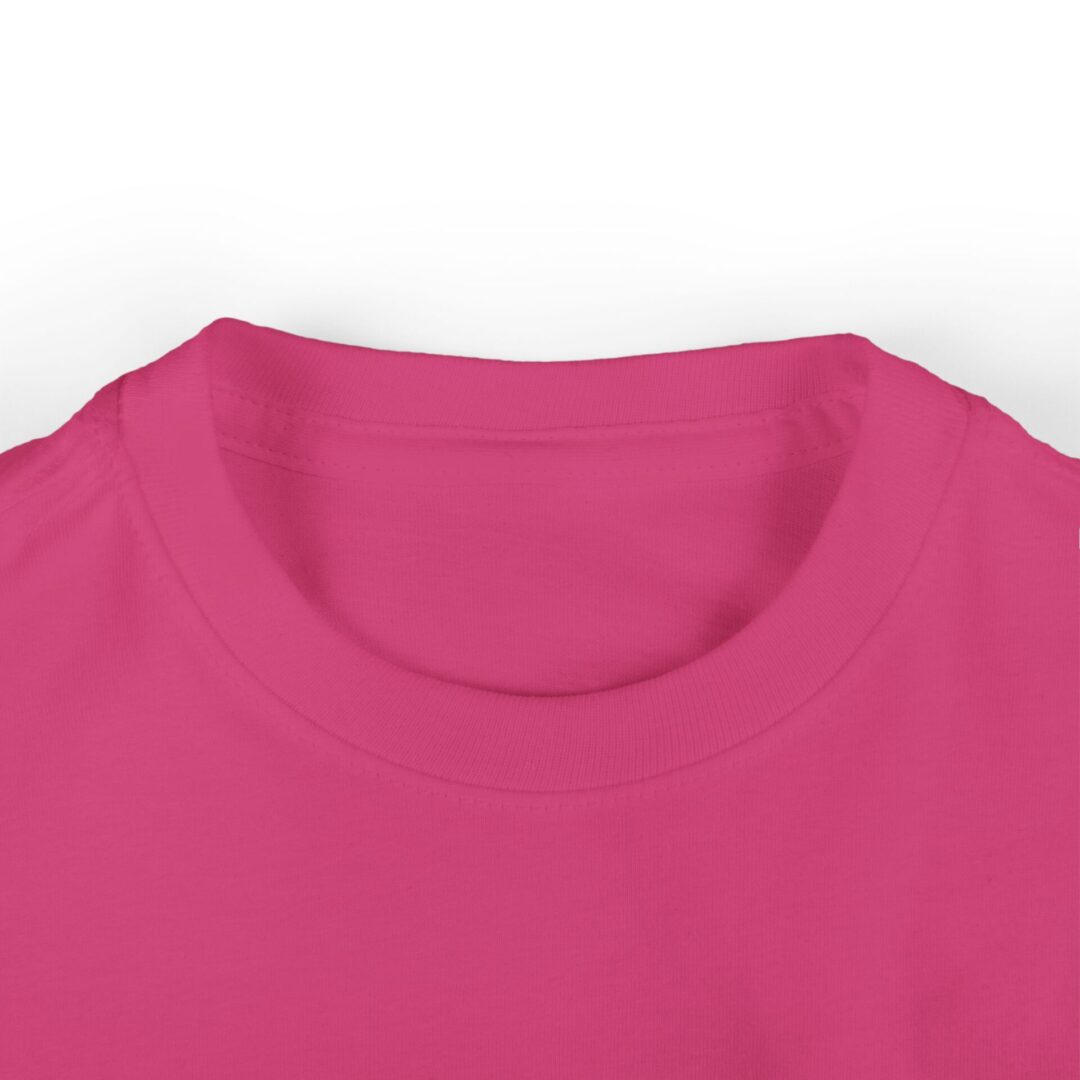 Pink crew neck t-shirt close-up.